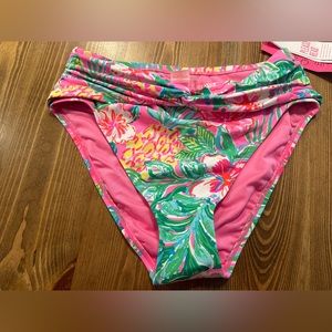 NWT size 6 women’s Lilly Pulitzer bikini bottom